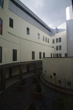 RHC Glasgow PICU Atrium Garden